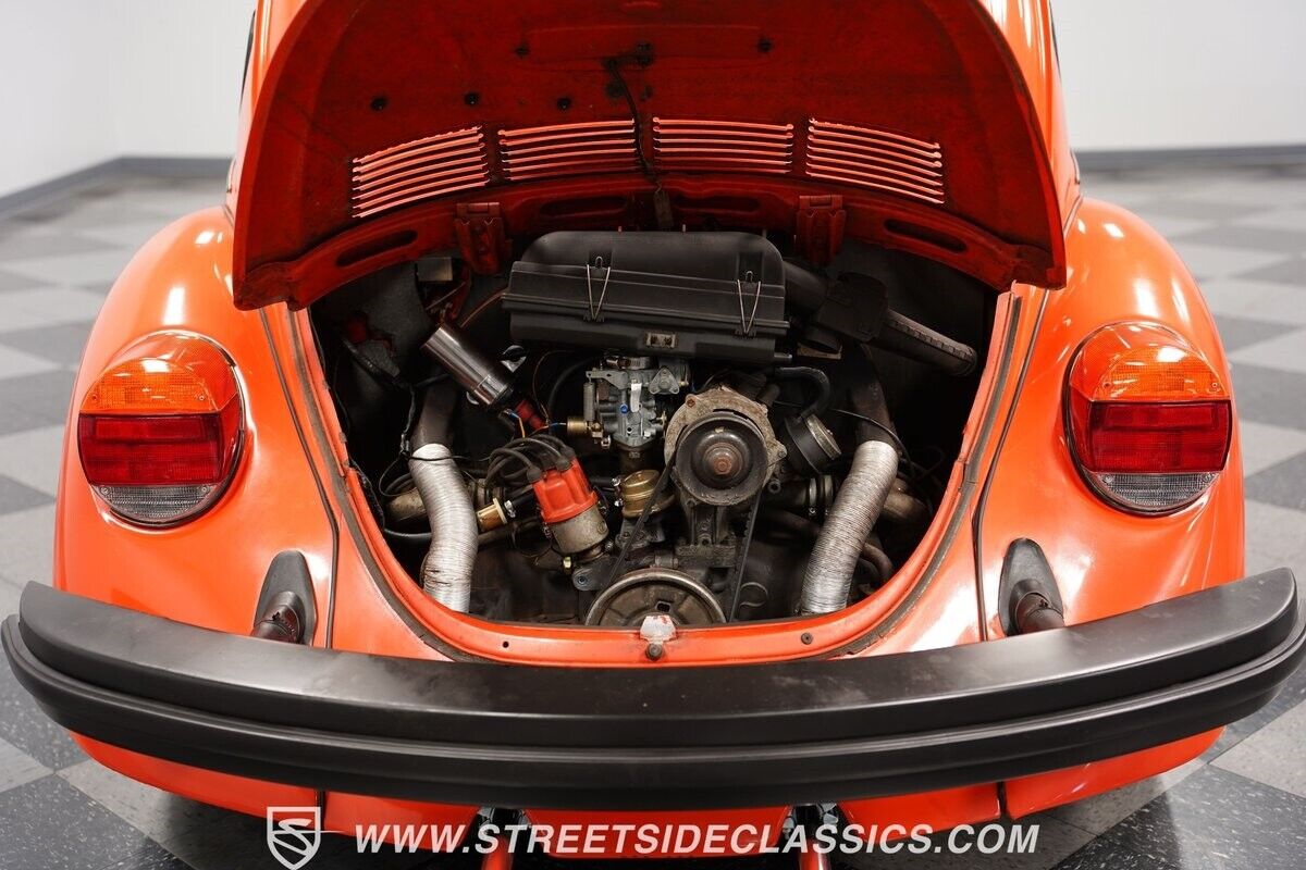 Volkswagen-Beetle-Classic-1974-Coupe-3