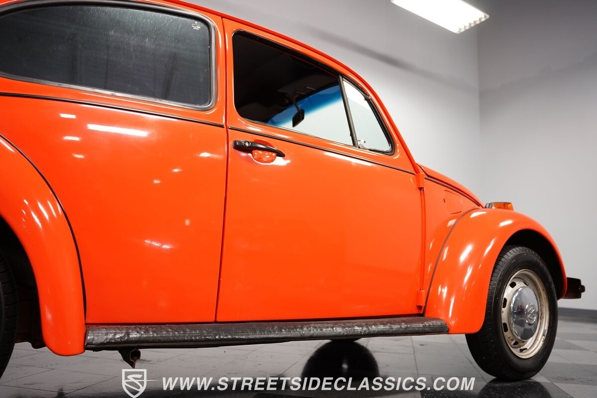Volkswagen-Beetle-Classic-1974-Coupe-31