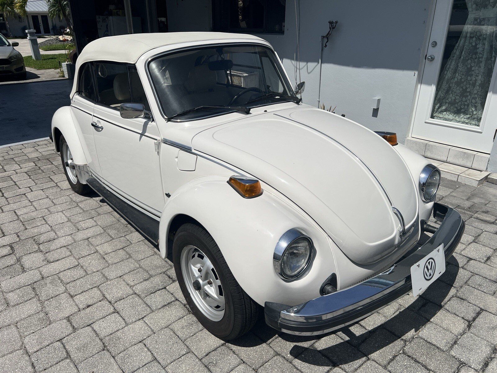 Volkswagen-Beetle-Classic-1978-Convertible