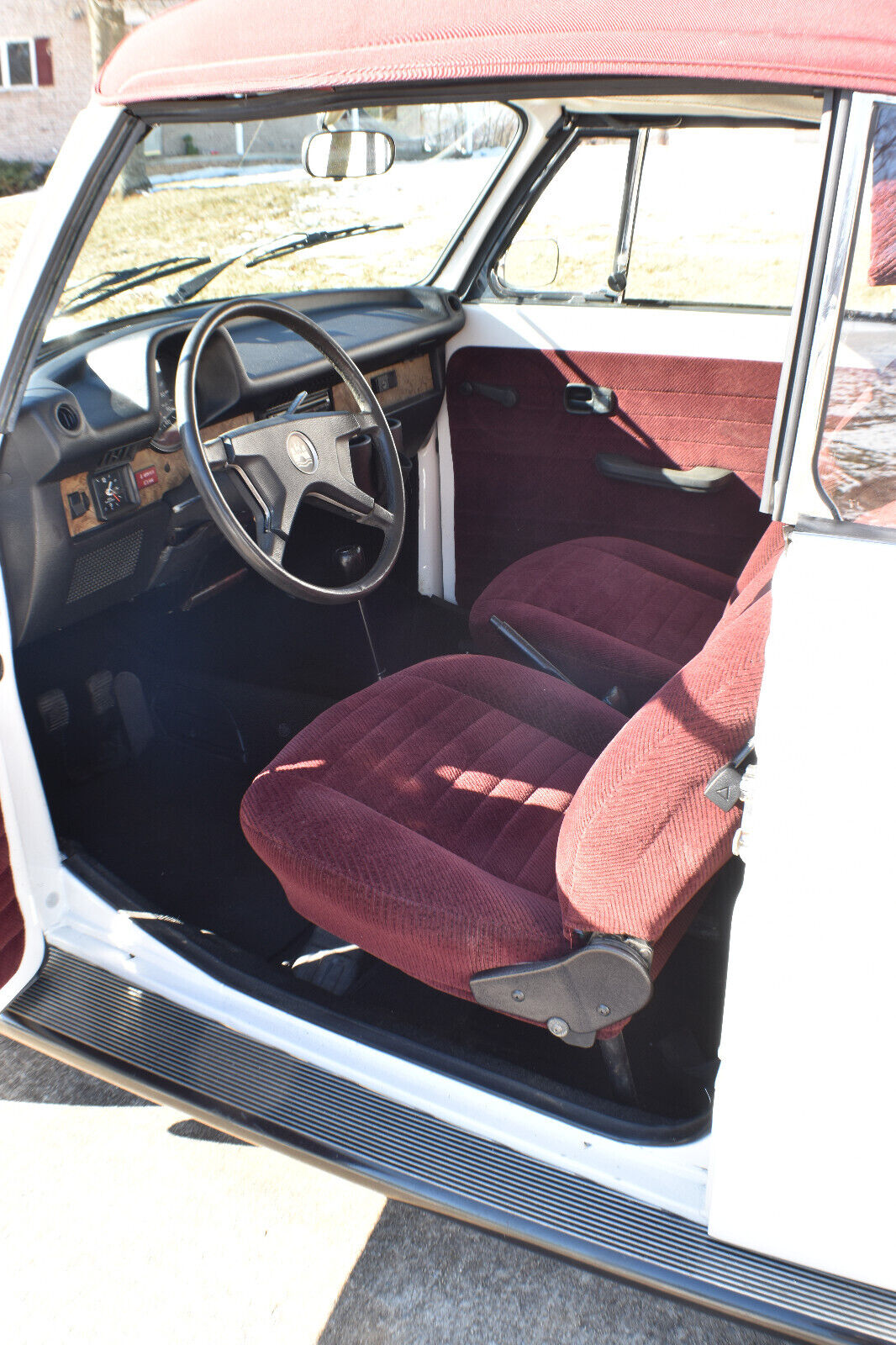 Volkswagen-Beetle-Classic-1979-Convertible-15