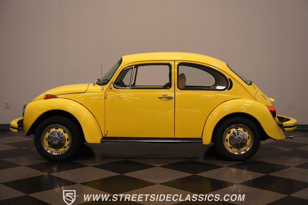 Volkswagen-Beetle-New-1974-Coupe-2