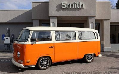 Volkswagen Bus  1970 orange