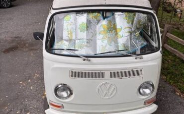Volkswagen-Bus-1971-10