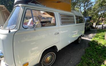 Volkswagen-Bus-1971-18
