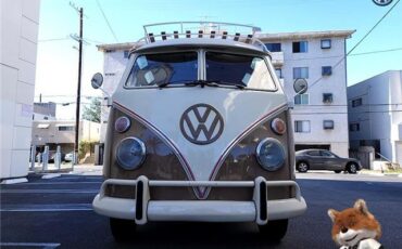 Volkswagen-Bus-23-Window-1974-VanMinivan-10