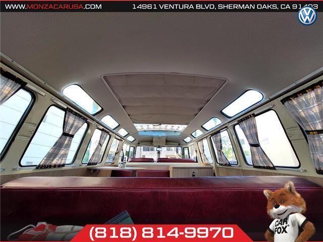 Volkswagen-Bus-23-Window-1974-VanMinivan-13