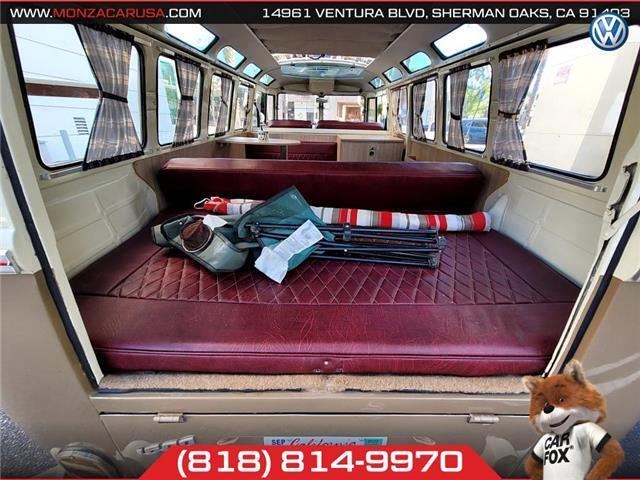 Volkswagen-Bus-23-Window-1974-VanMinivan-14
