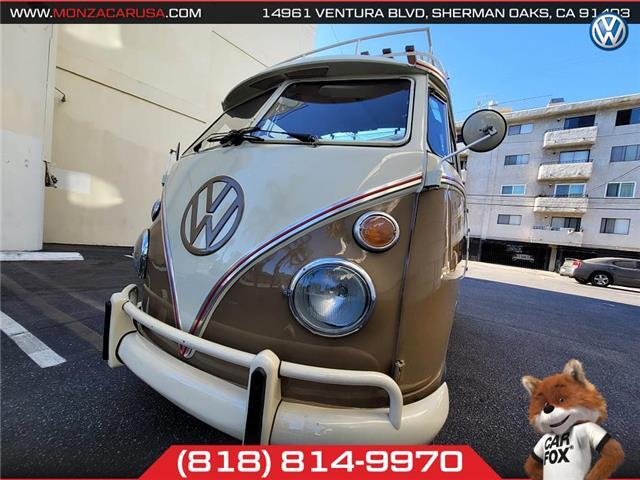 Volkswagen-Bus-23-Window-1974-VanMinivan-20