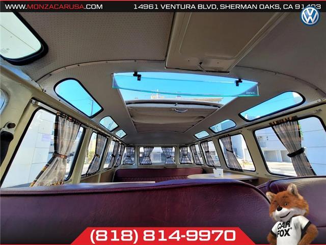 Volkswagen-Bus-23-Window-1974-VanMinivan-23