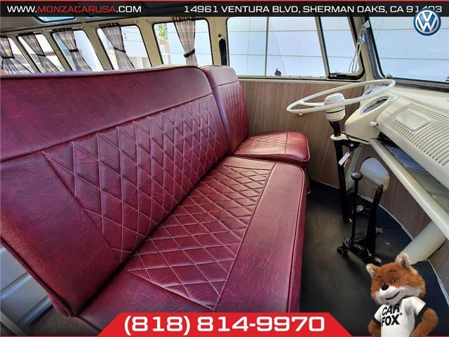 Volkswagen-Bus-23-Window-1974-VanMinivan-26