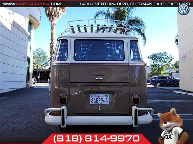 Volkswagen-Bus-23-Window-1974-VanMinivan-6