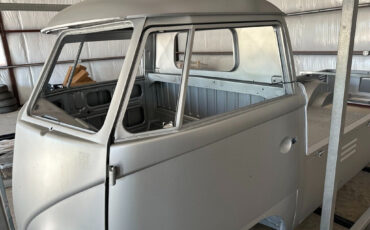 Volkswagen-BusVanagon-1960-Pickup-Truck-5