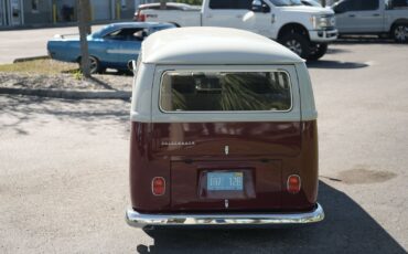 Volkswagen-BusVanagon-1967-MiniVAN-15