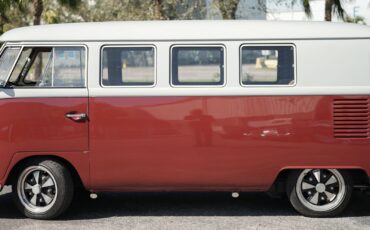 Volkswagen-BusVanagon-1967-MiniVAN-17