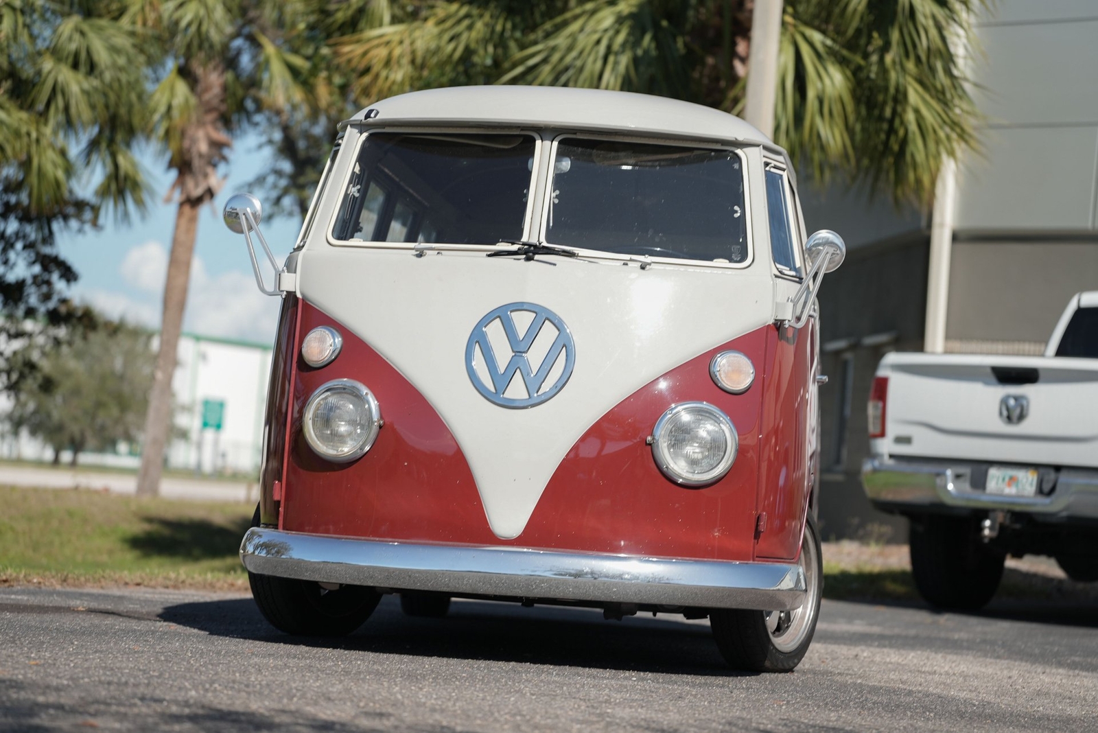 Volkswagen-BusVanagon-1967-MiniVAN-7