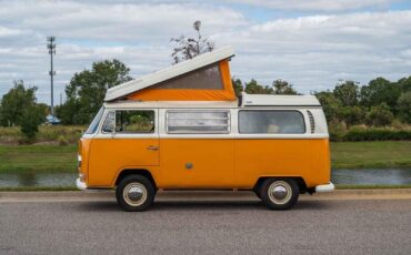 Volkswagen-BusVanagon-1969-Bus-19