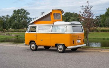 Volkswagen-BusVanagon-1969-Bus-3