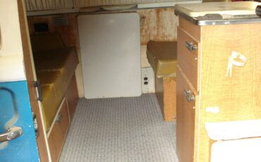 Volkswagen-BusVanagon-1971-Van-Camper-13