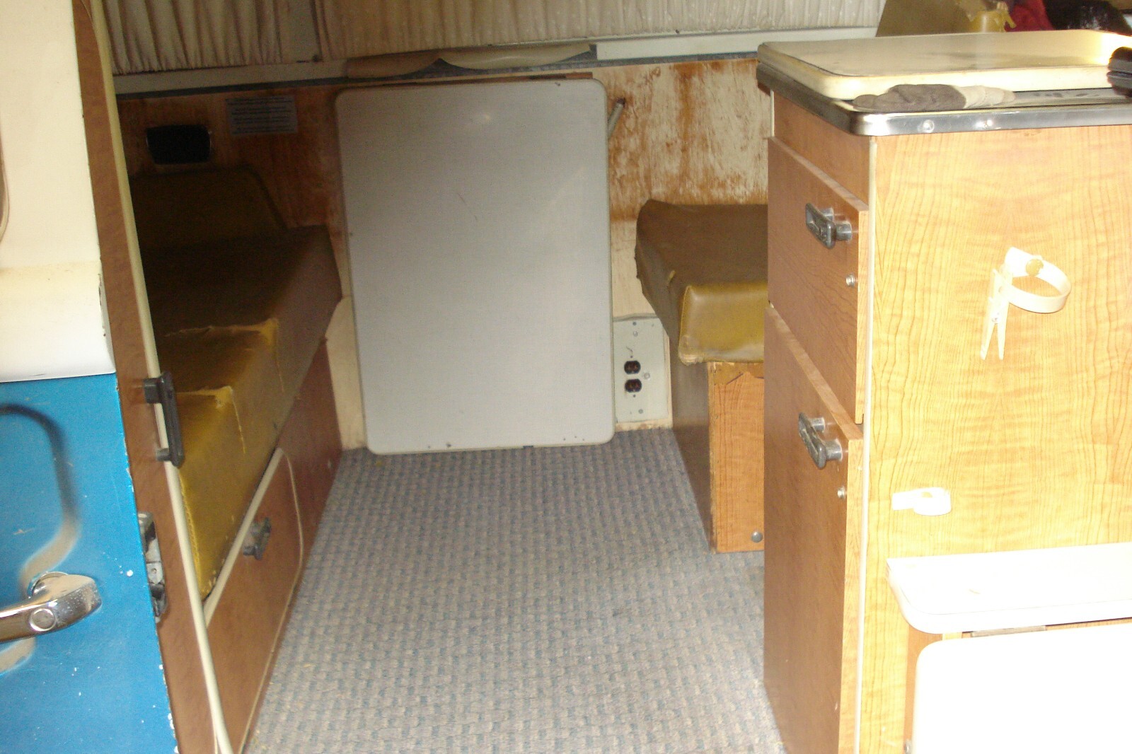 Volkswagen-BusVanagon-1971-Van-Camper-13