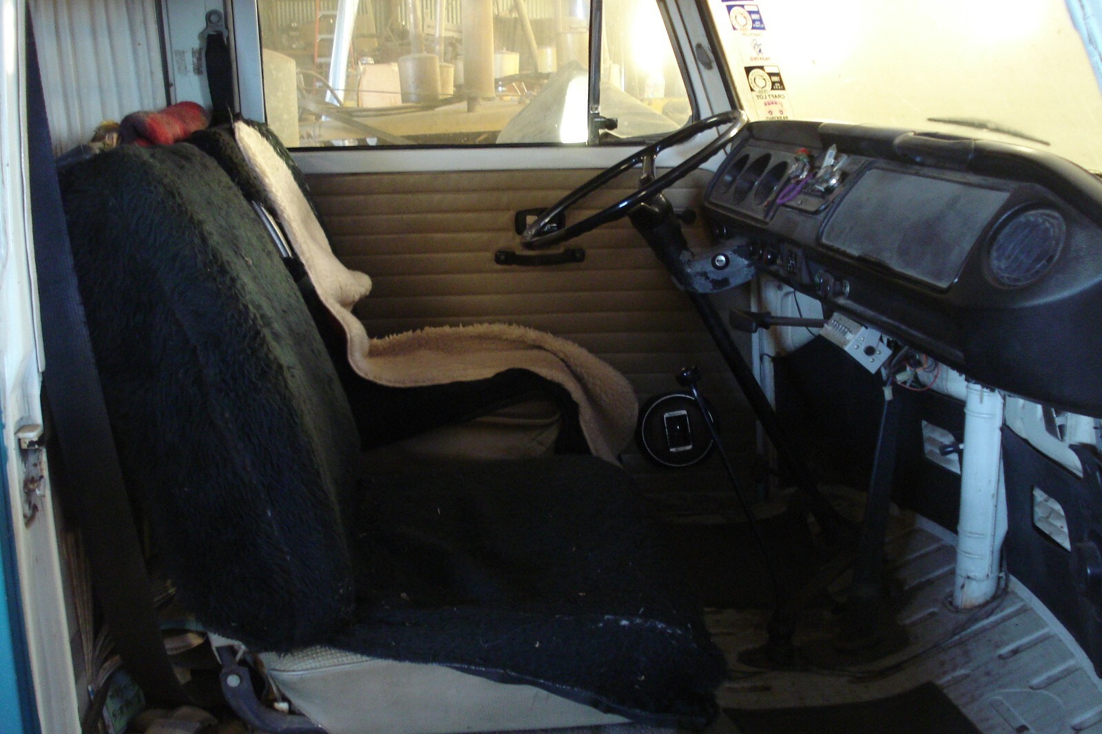 Volkswagen-BusVanagon-1971-Van-Camper-5