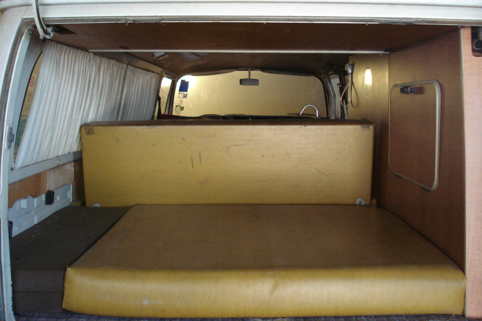 Volkswagen-BusVanagon-1971-Van-Camper-7