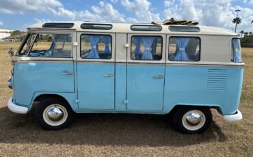 Volkswagen-BusVanagon-1972-1