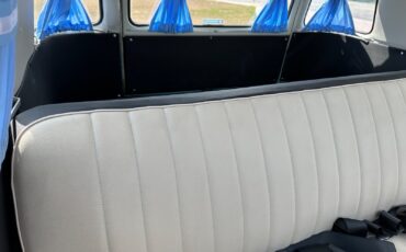 Volkswagen-BusVanagon-1972-10