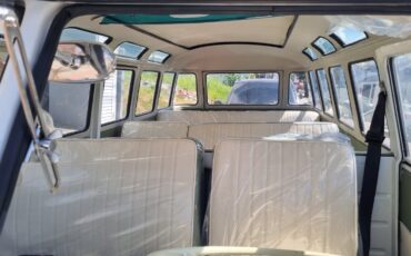 Volkswagen-BusVanagon-1972-13
