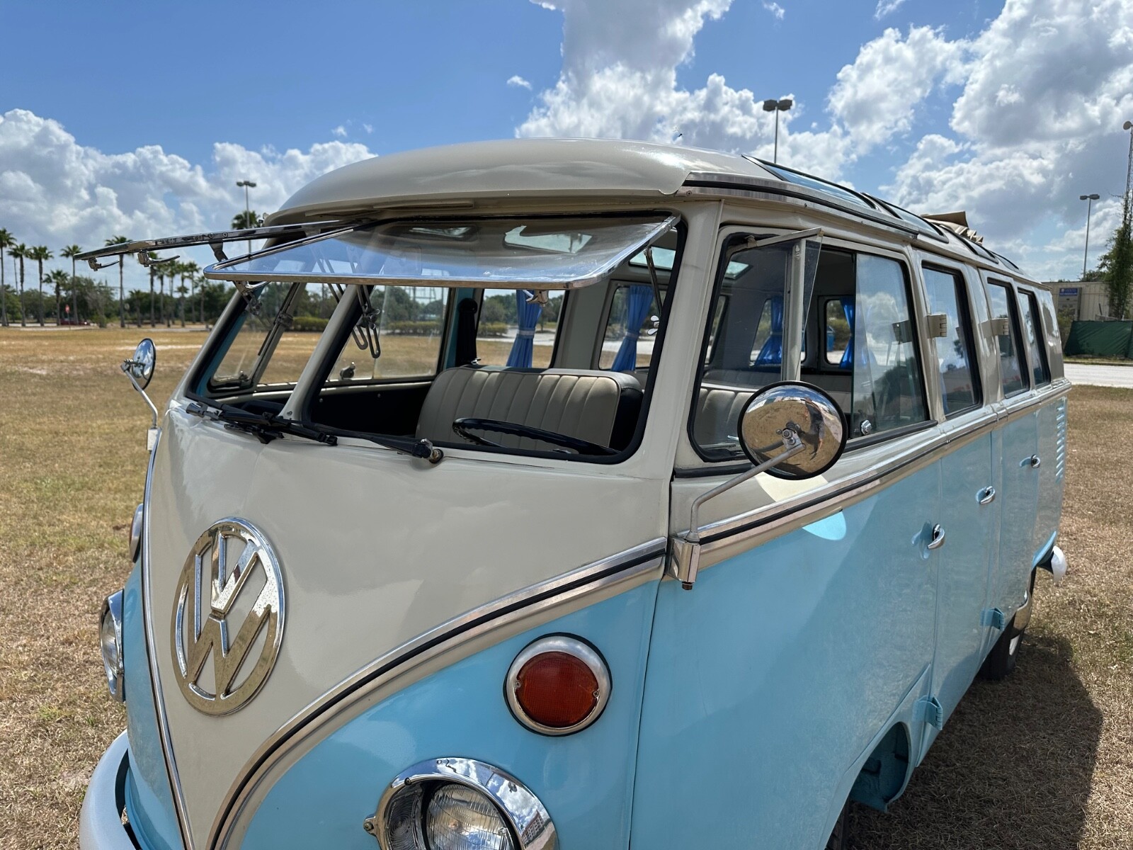 Volkswagen-BusVanagon-1972-15