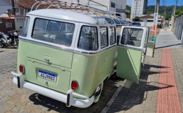 Volkswagen-BusVanagon-1972-17