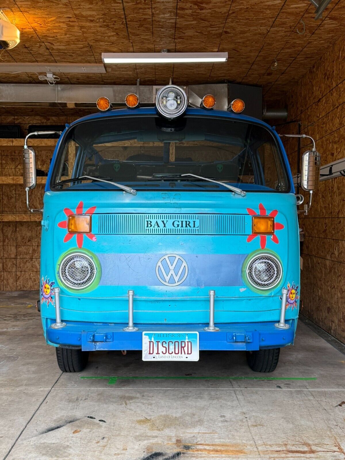 Volkswagen-BusVanagon-1973-2