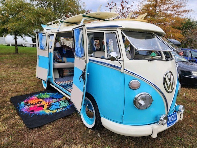 Volkswagen-BusVanagon-1974-1