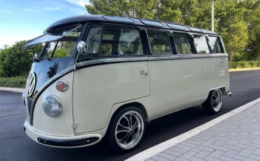 Volkswagen-BusVanagon-1974-Van-11