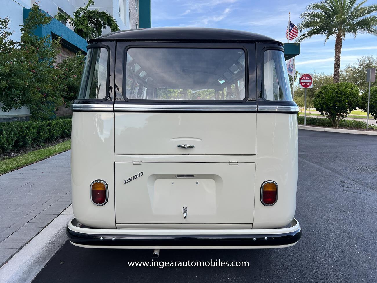 Volkswagen-BusVanagon-1974-Van-13