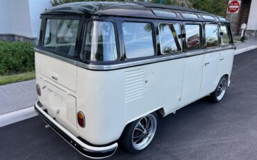 Volkswagen-BusVanagon-1974-Van-14