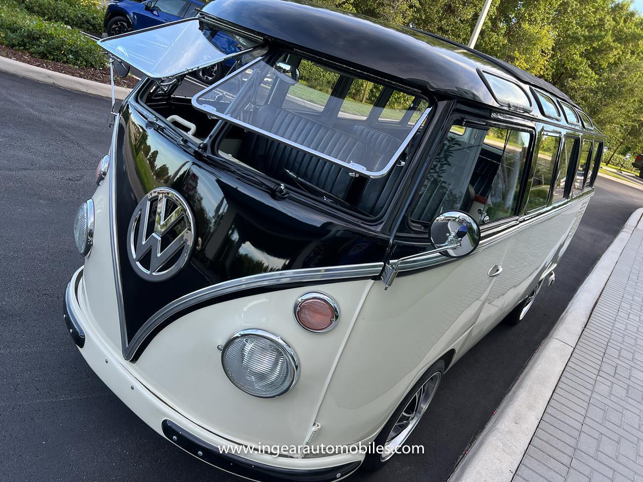 Volkswagen-BusVanagon-1974-Van-21