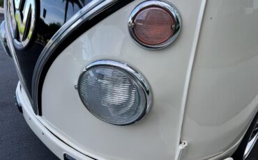 Volkswagen-BusVanagon-1974-Van-23
