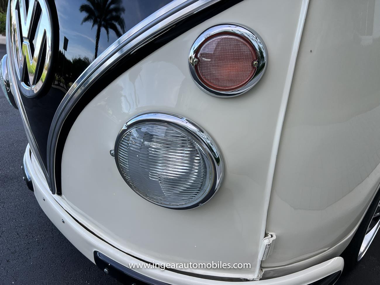 Volkswagen-BusVanagon-1974-Van-23