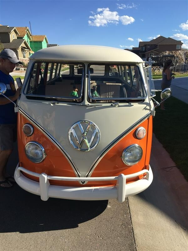 Volkswagen-BusVanagon-1975-2