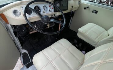 Volkswagen-BusVanagon-1977-3