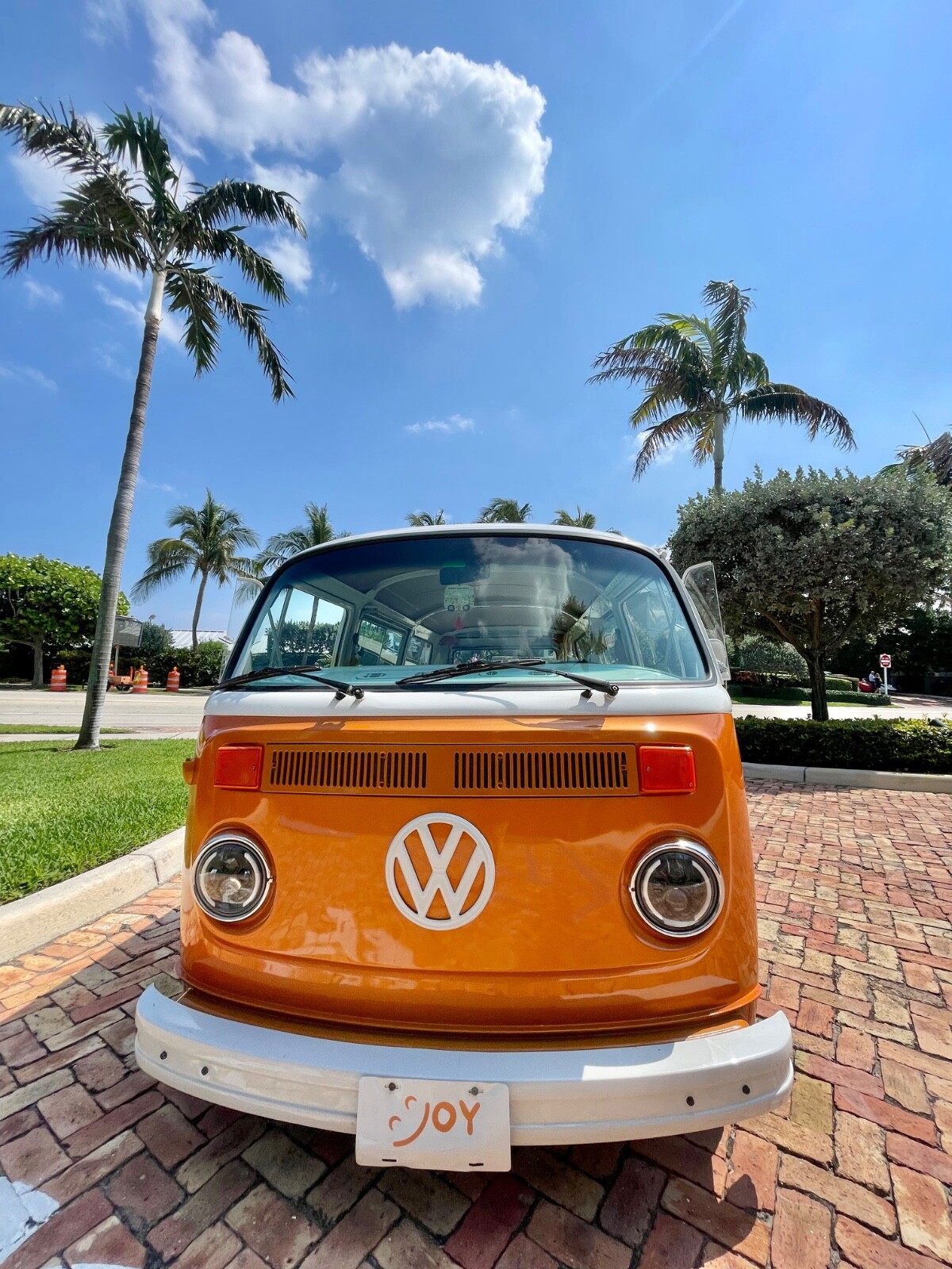 Volkswagen-BusVanagon-1977-5