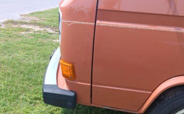 Volkswagen-BusVanagon-1981-Van-Camper-15