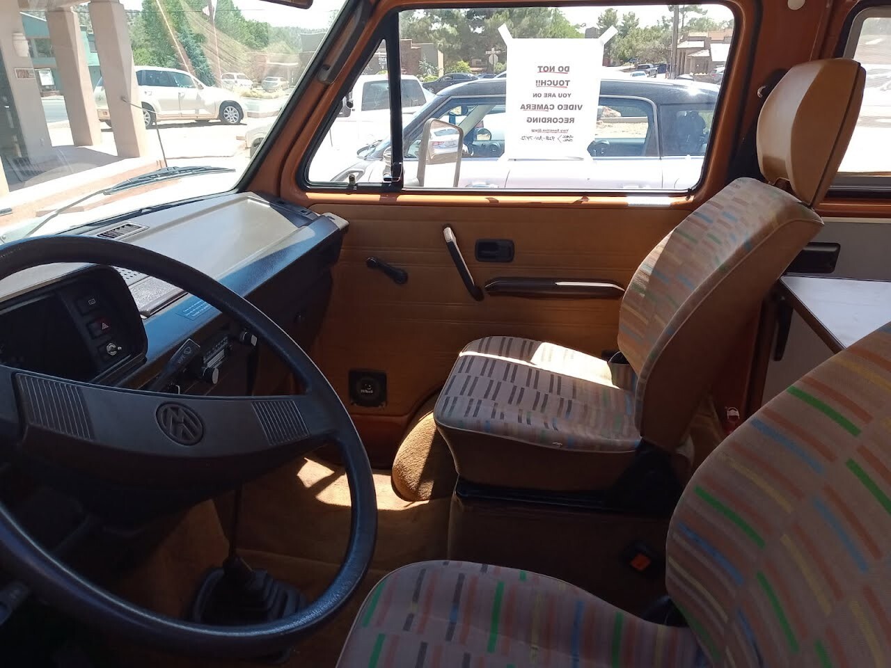 Volkswagen-BusVanagon-1981-Van-Camper-30