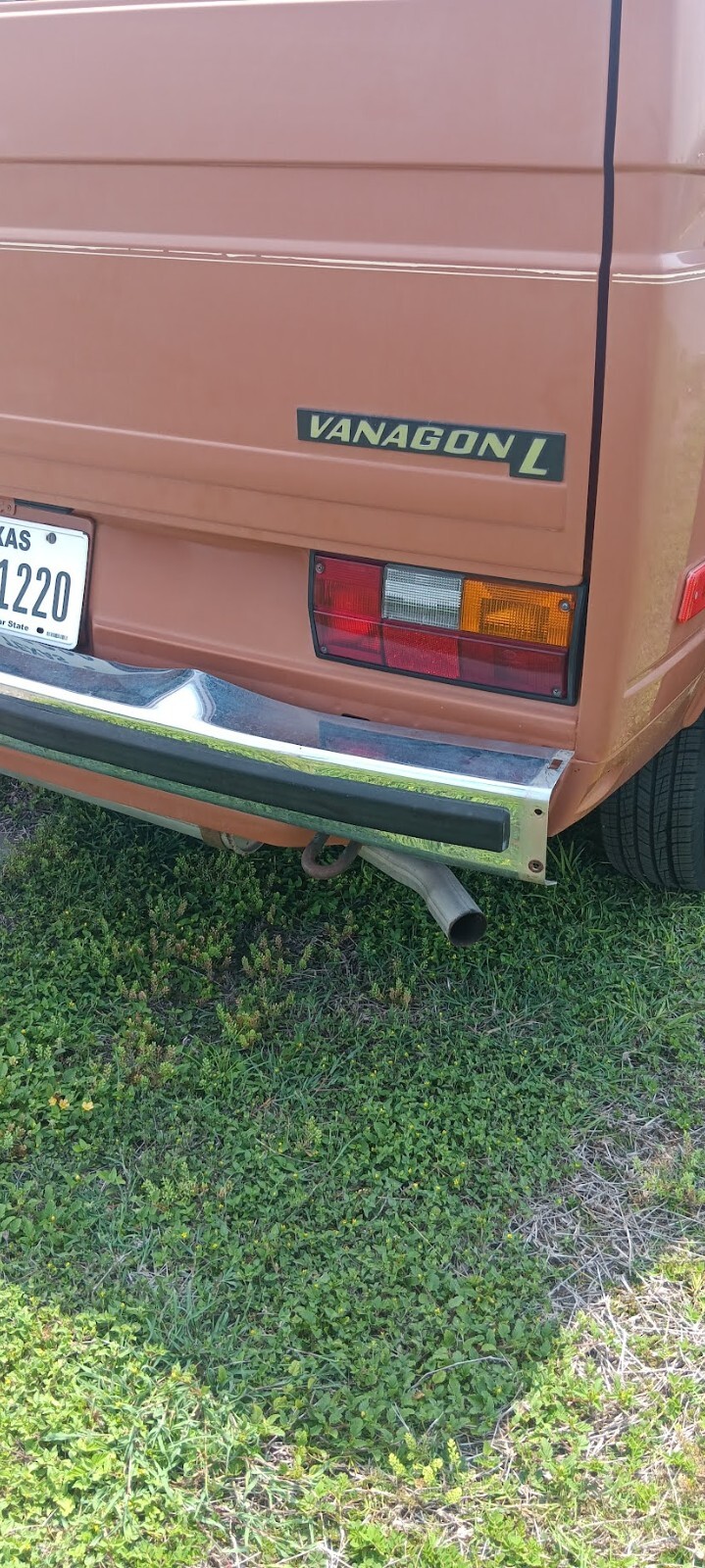 Volkswagen-BusVanagon-1981-Van-Camper-4