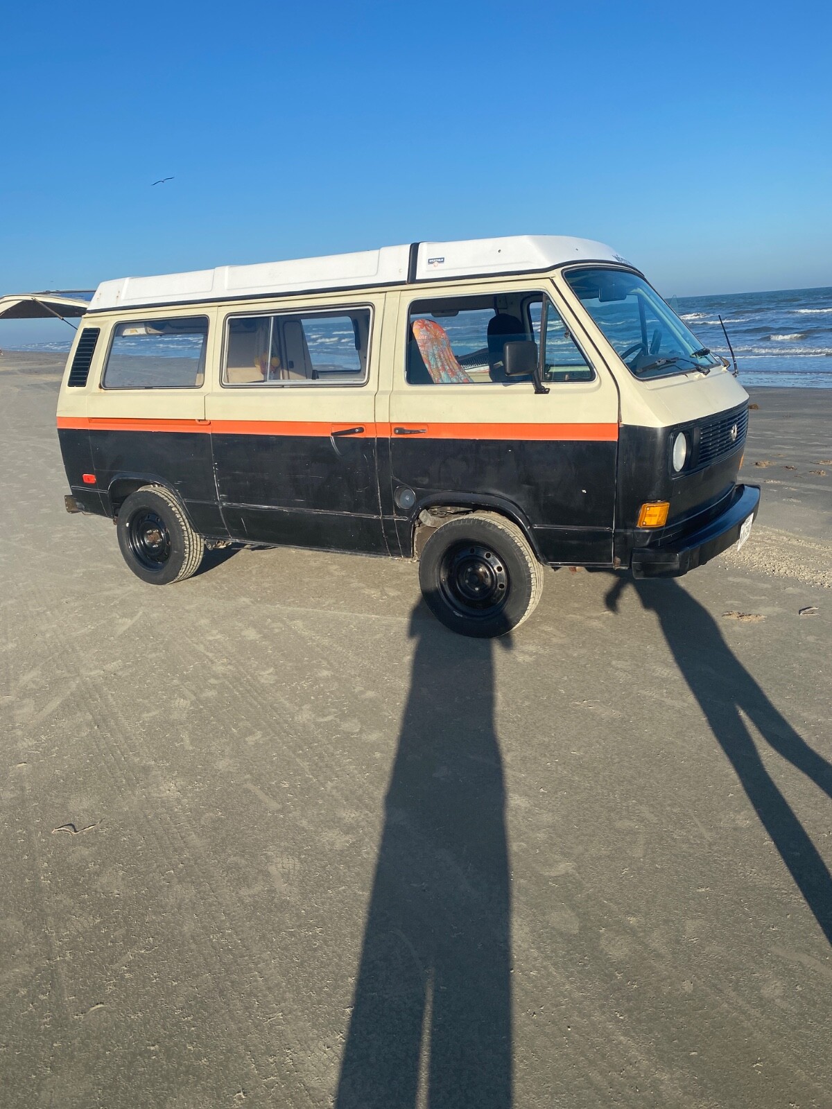 Volkswagen-BusVanagon-1982-Van-18