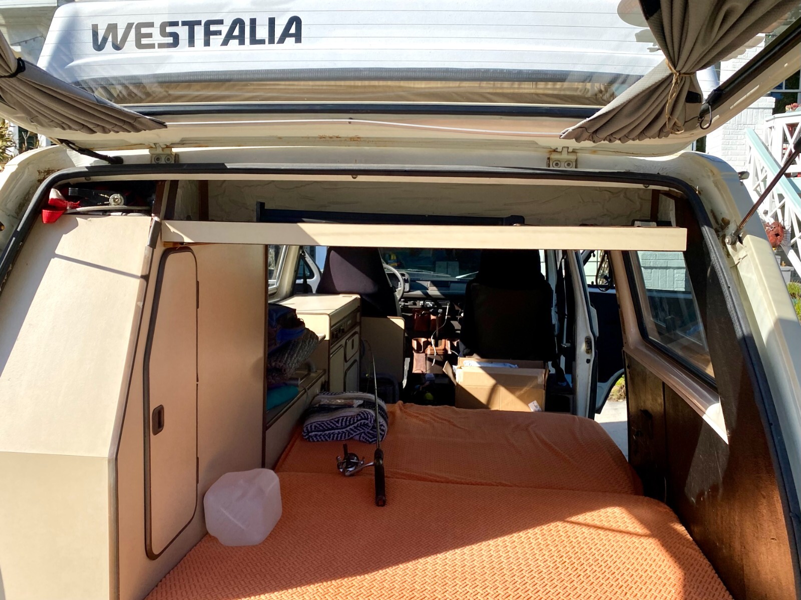 Volkswagen-BusVanagon-1982-Van-2