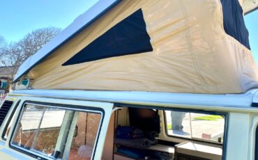 Volkswagen-BusVanagon-1982-Van-7