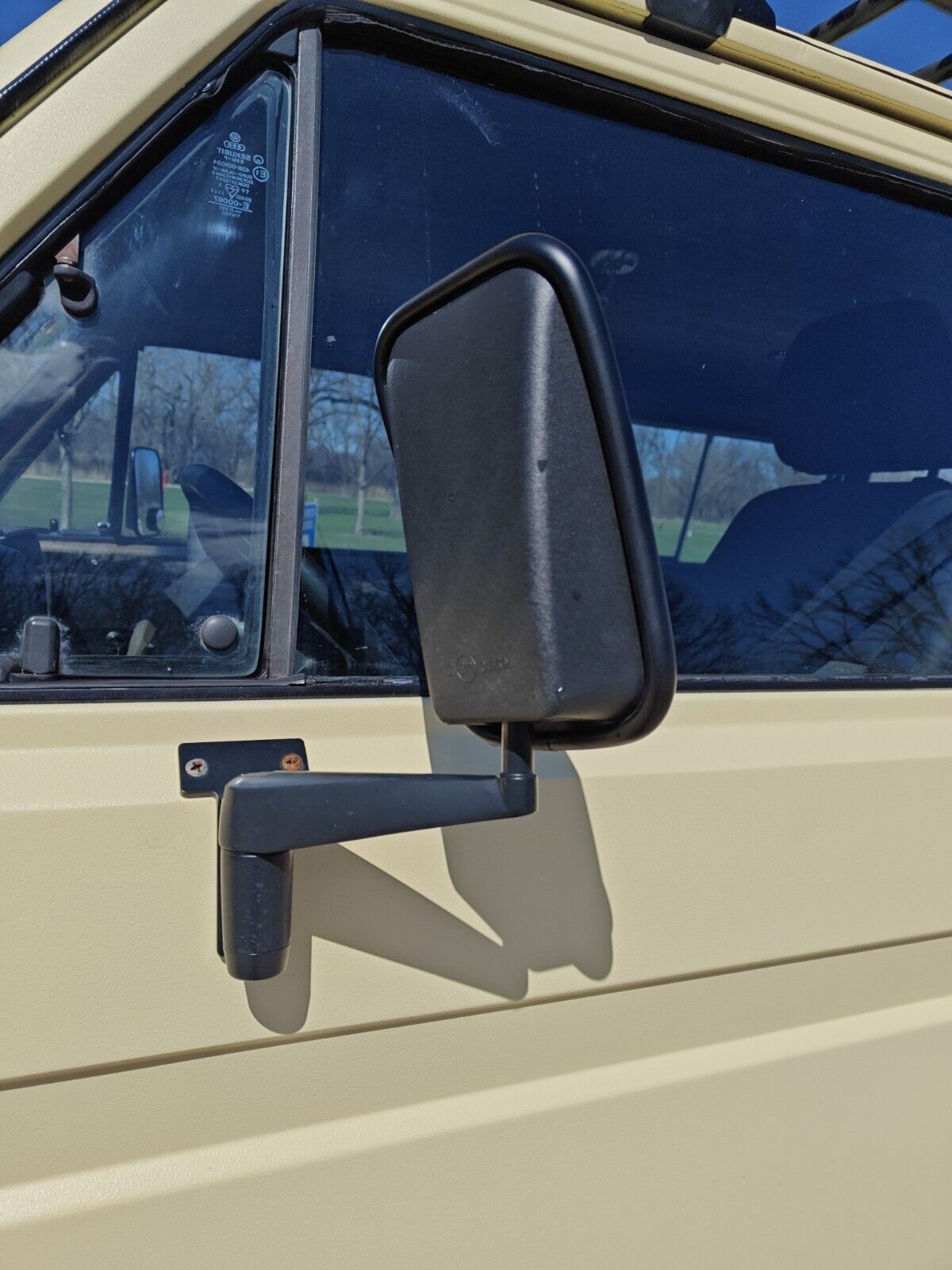 Volkswagen-BusVanagon-1982-Van-Camper-7