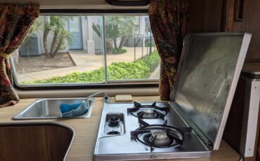 Volkswagen-BusVanagon-1983-Van-Camper-12