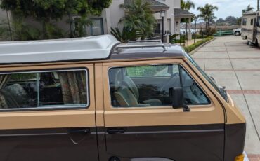 Volkswagen-BusVanagon-1983-Van-Camper-2